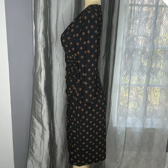 Ralph Lauren woman dress Sz 6 3/4 Sleeves Ruched side Black/Brown square pattern - Picture 2 of 6